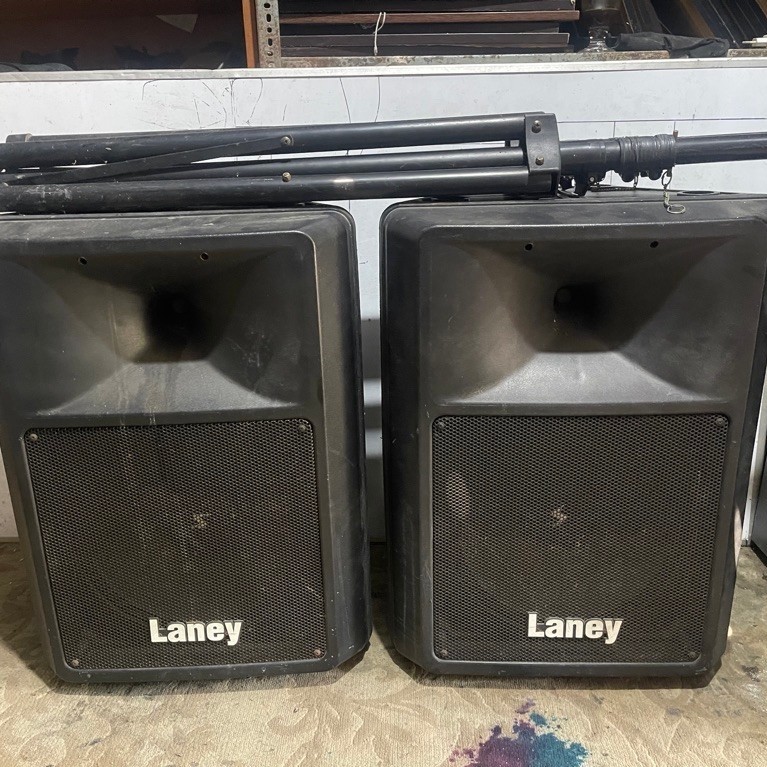 Jual cepat speaker aktif Laney 15 inch