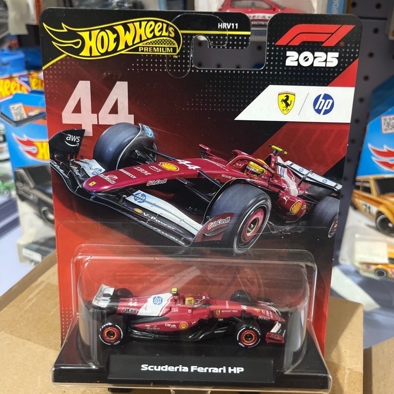 Hot Wheels Premium Ferrari F1 #44 Lewis Hamilton Formula One