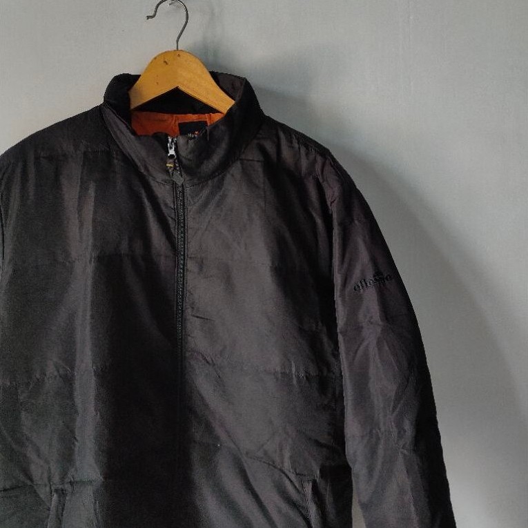Jaket Tebal ELLESSE Size L Original Second