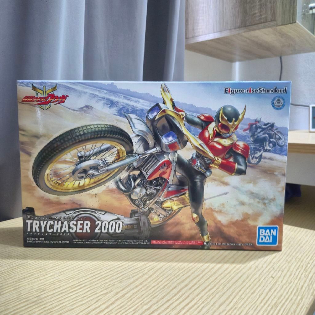 Figure Rise Standard Kamen Rider Kuuga Trychaser 2000