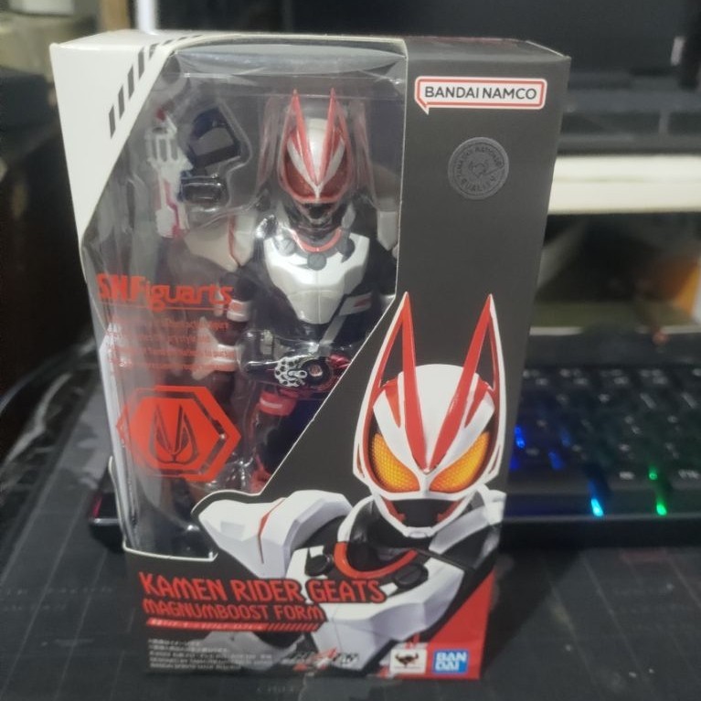 BIB shf Kamen rider geats Magnum boost reissue