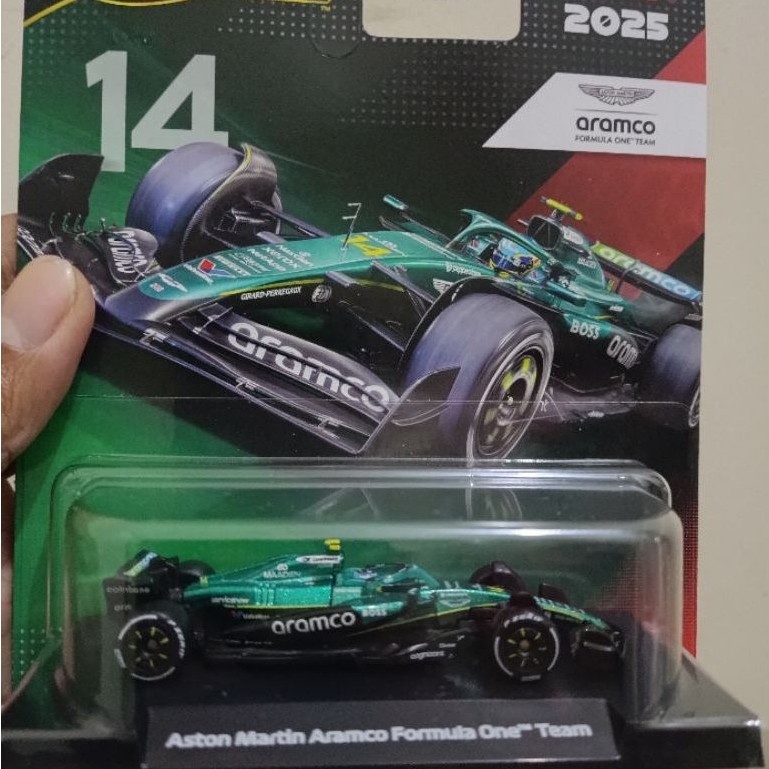 Hot Wheels Premium Formula 1 F1 Aston Martin Aramco 14 Fernando Alonso