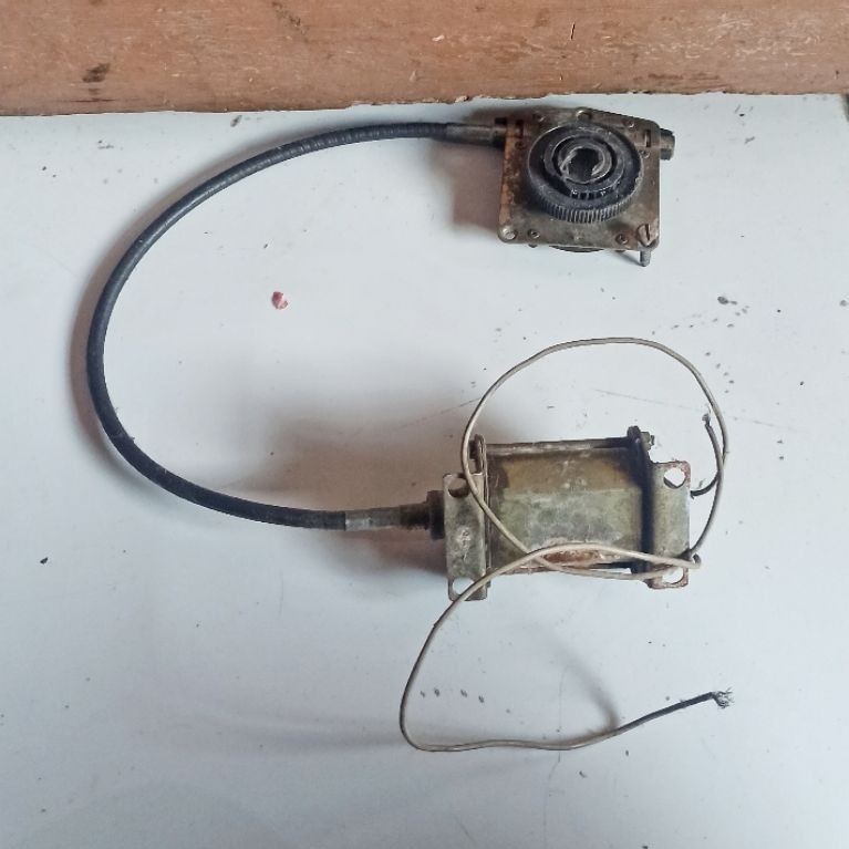 dinamo gearbox DC 12 volt