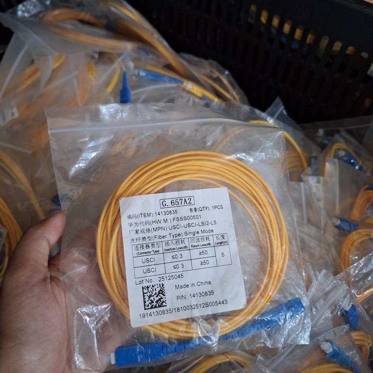 Patchcord biru-biru ori zte huawei