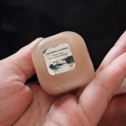 ARTISAN PRO LIQUID FOUNDATION
