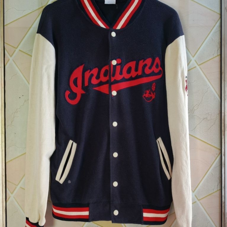 varsity bordir indians