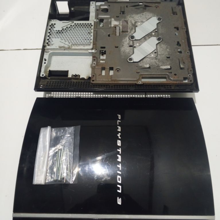 Casing chase cashing PS3 Playstation3 Fat Seri CECH-L (Plus Daleman / Heatsink & Baut2 casing)