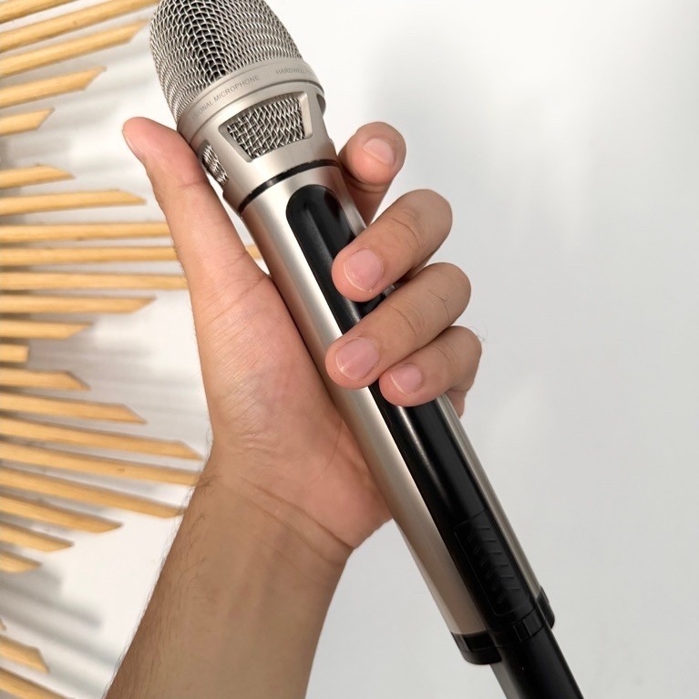 Mic Hardwell Legendary 1 Bekas – Warna Perak Metalik