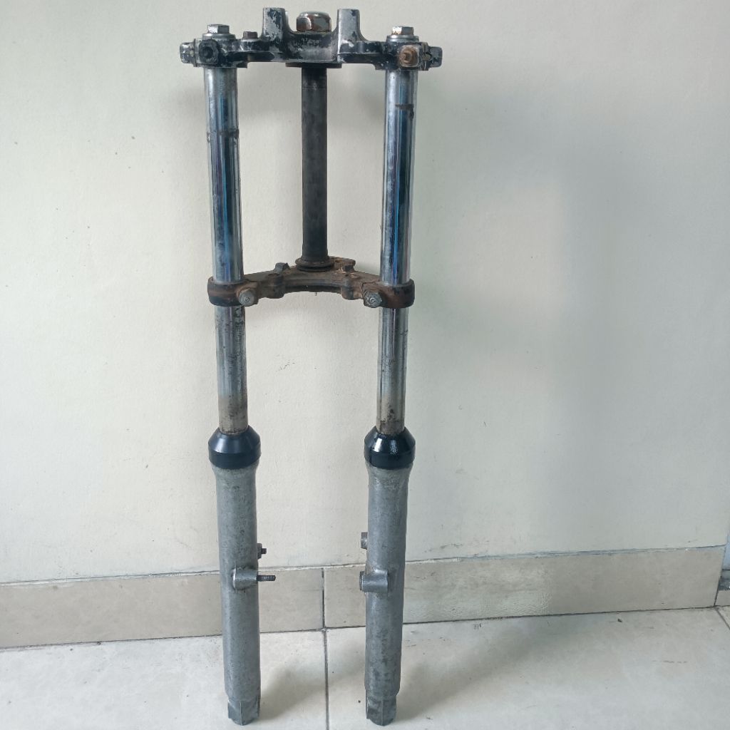 skok shockbreaker depan gl 100 gl 125 original shock depan gl 100 original