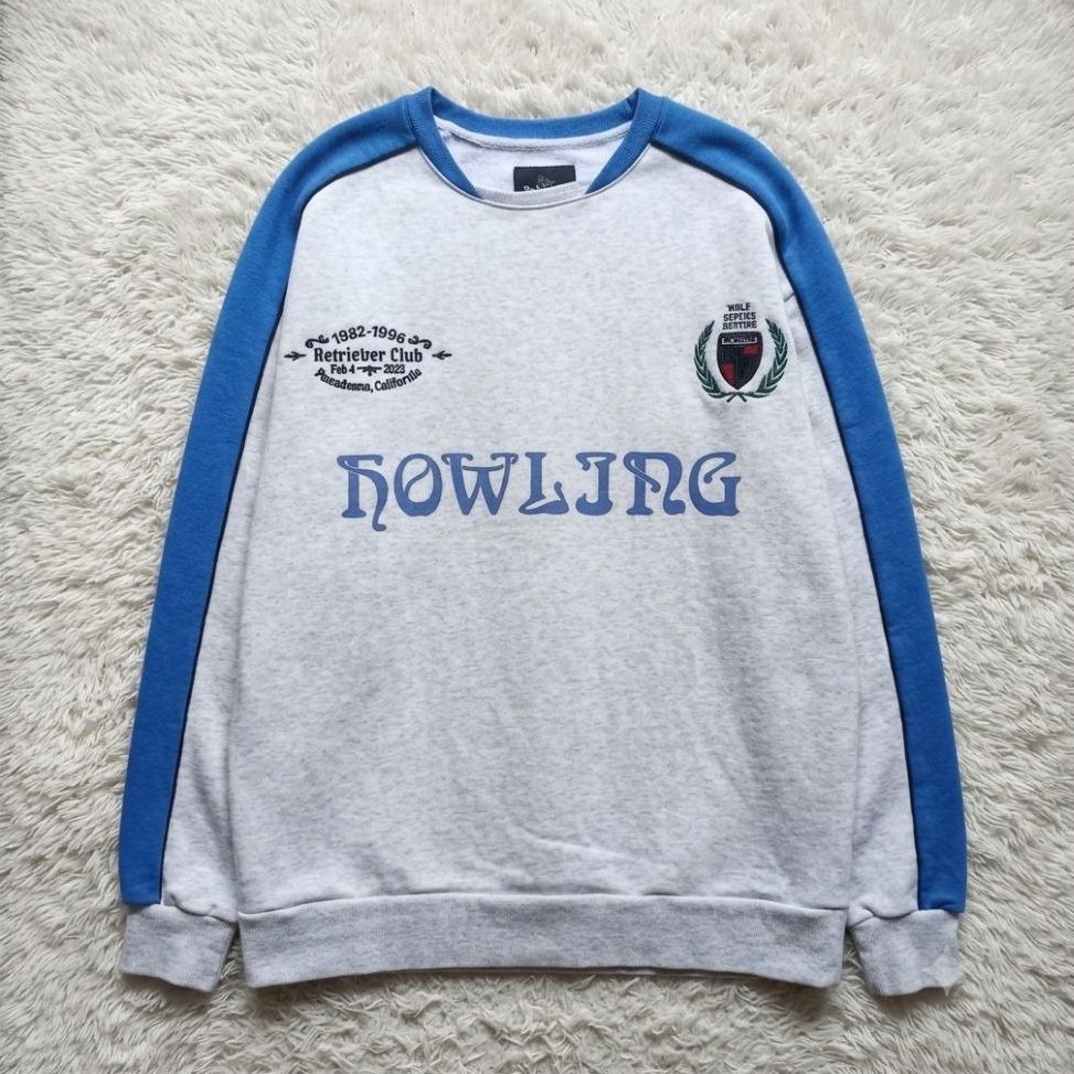 Retriever club crewneck