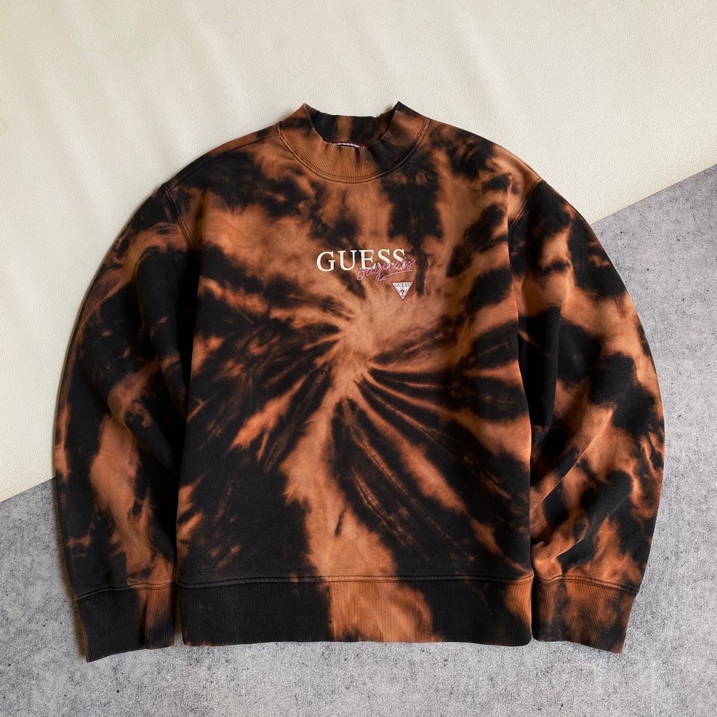 CREWNECK GUESS