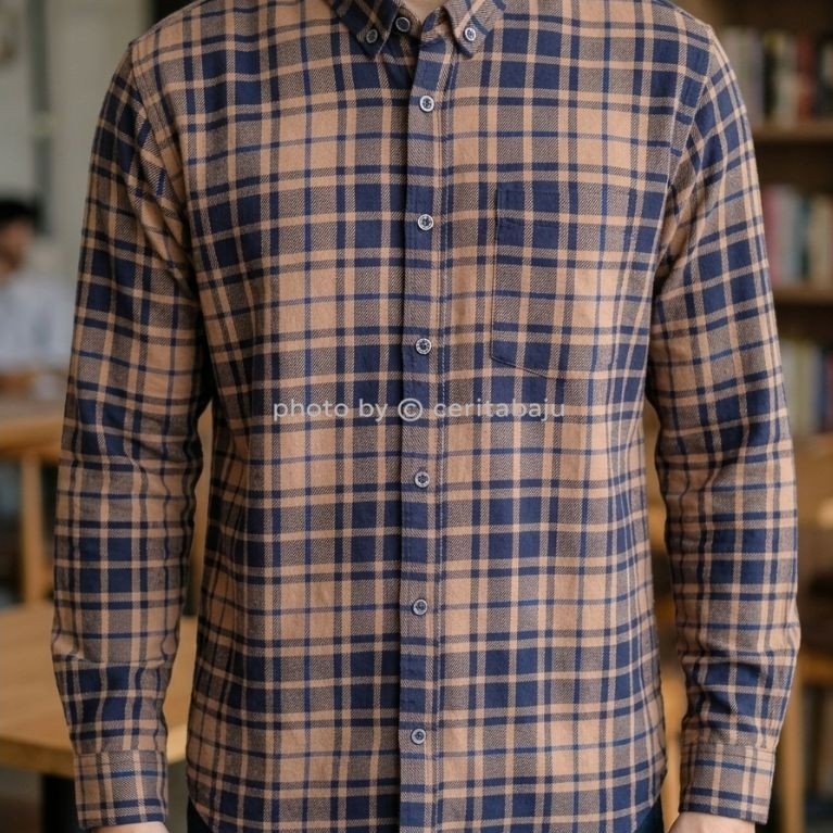 Kemeja Flanel Pria Larusso Lengan Panjang (Preloved)