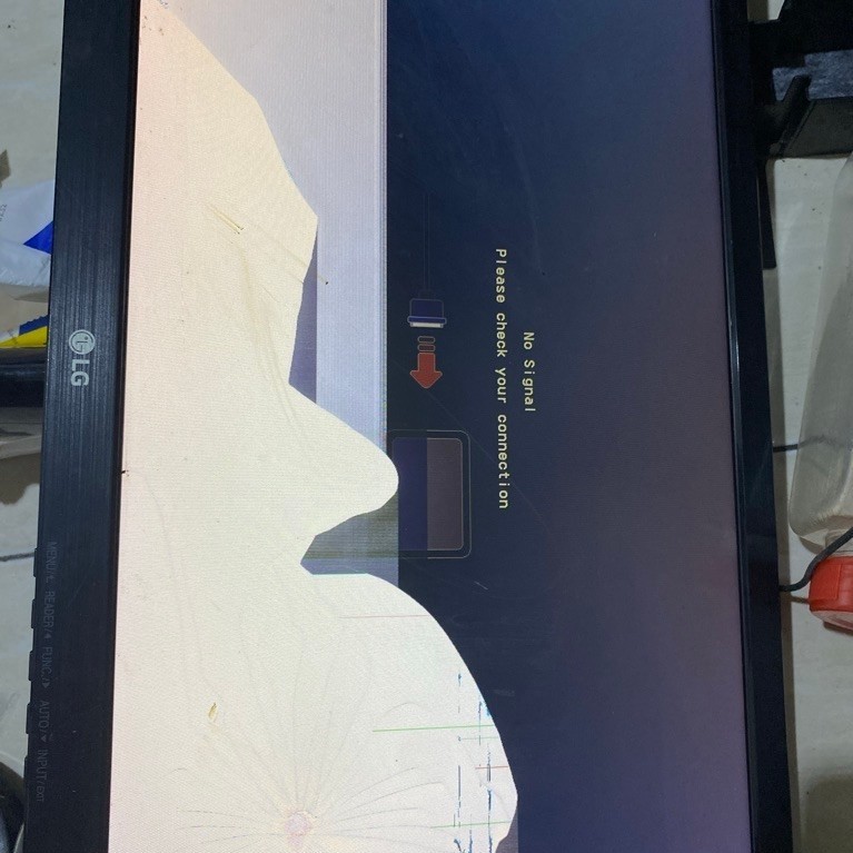 monitor lg 19inch seri 19m38h nyala normal tpi pecah