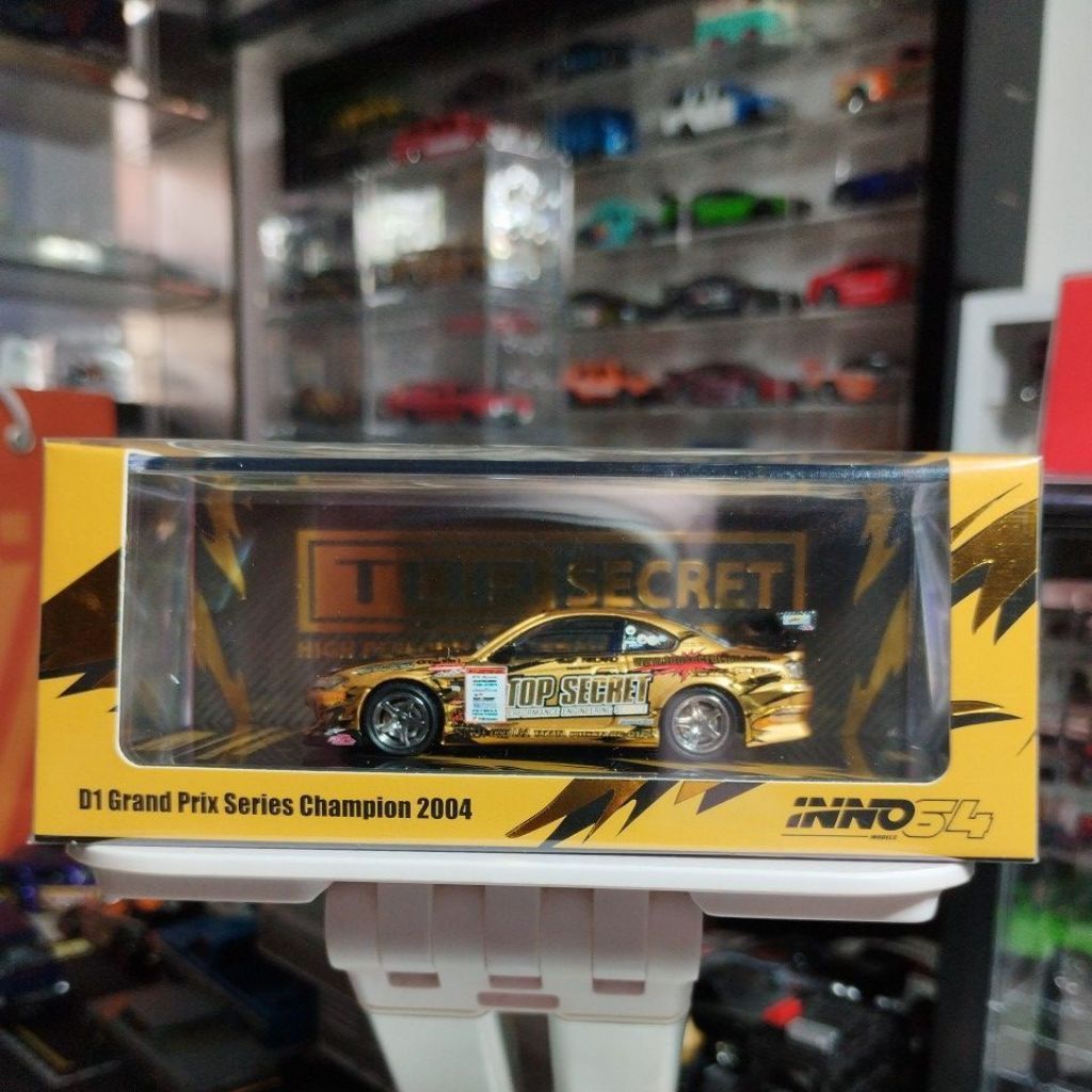 INNO64 MODELS D1 Grand Prix Series Champion 2004 TOP SECRET