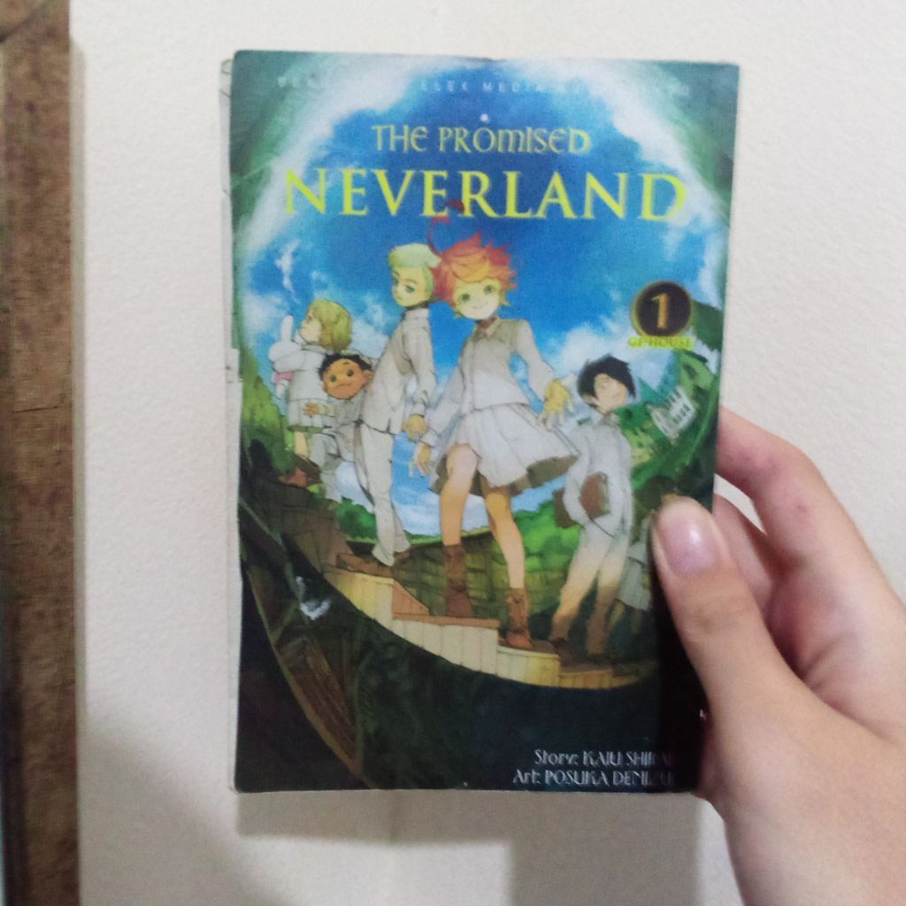 Komik The Promised Neverland Vol. 1