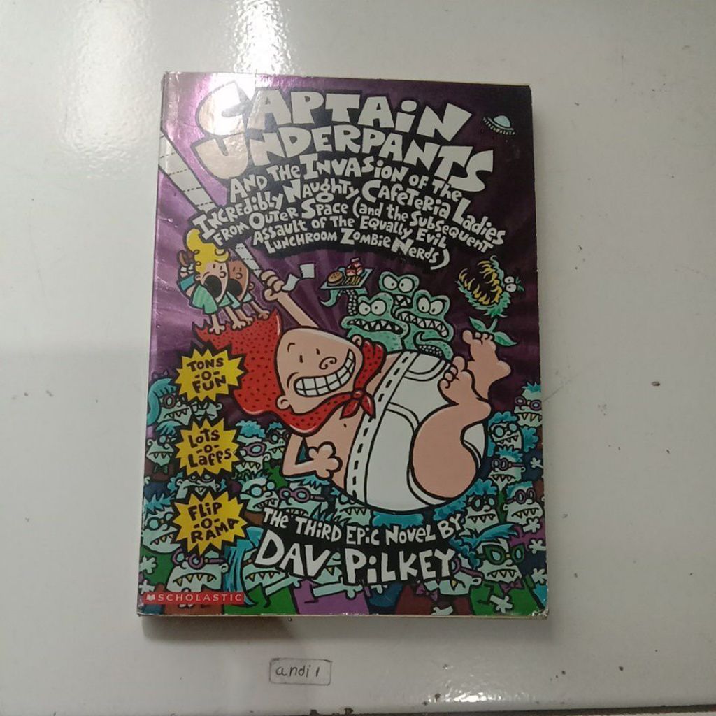 buku captain underpants