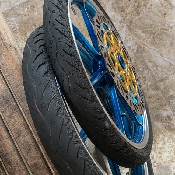 Velg scorpion r17