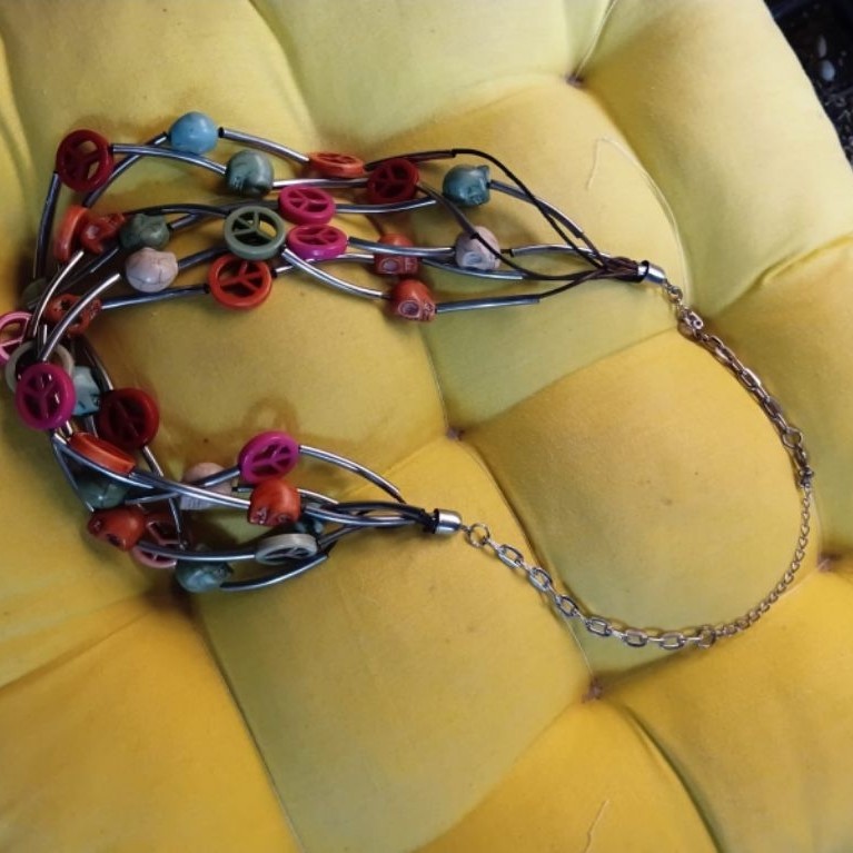 Kalung Peace [PRELOVED PRIBADI]
