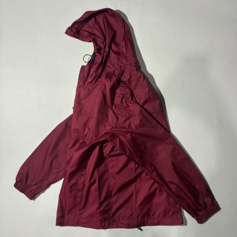 Uniqlo Running Jacket Blocktech Red