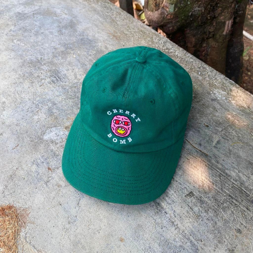 TOPI GOLF WANG CHERRY BOMB CAPS