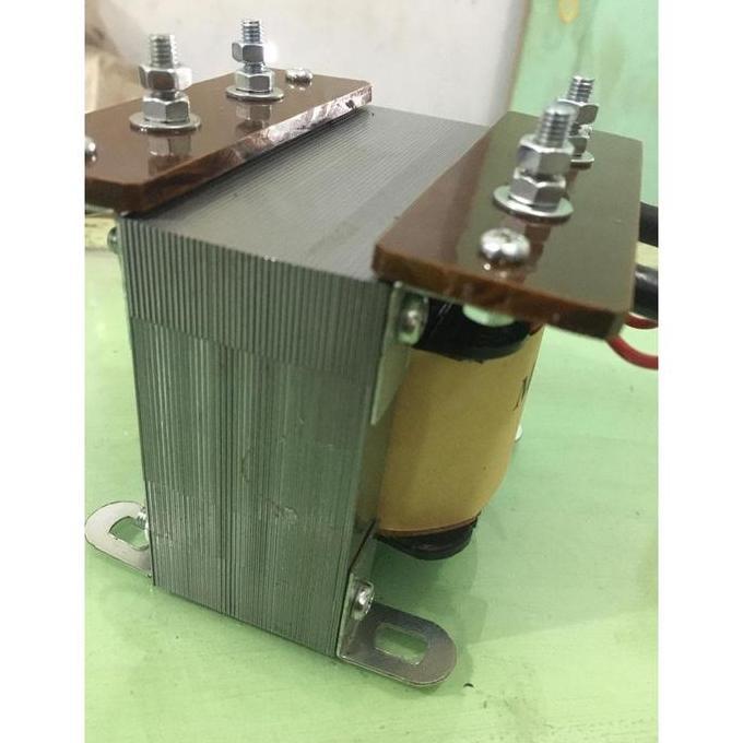 Trafo Step Up Down Auto 100W 380V/220V T07Tp3240A20