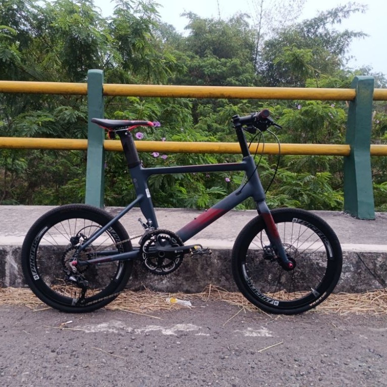 Miniivelo Pacific Clash 5.0