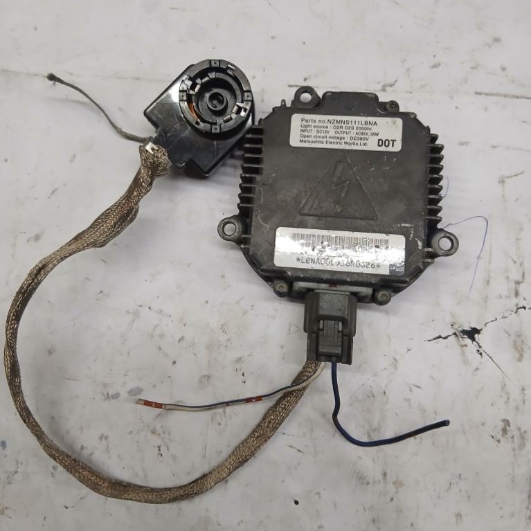 Ballast HID lampu nissan