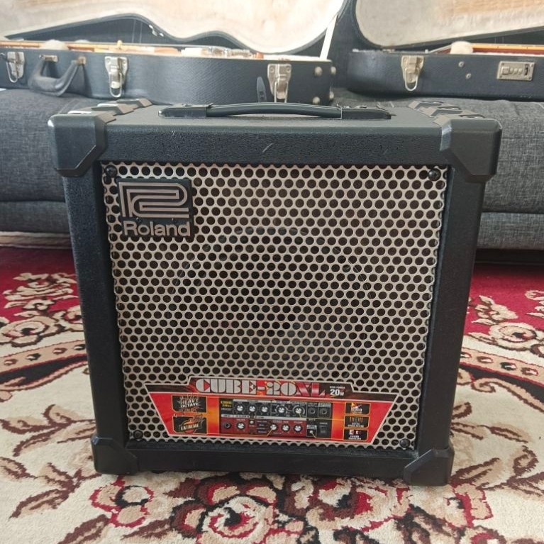 roland cube 20xl ampli combo