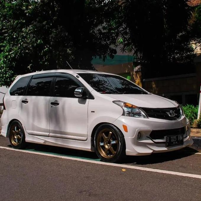 Bodykit samping Avanza xenia
