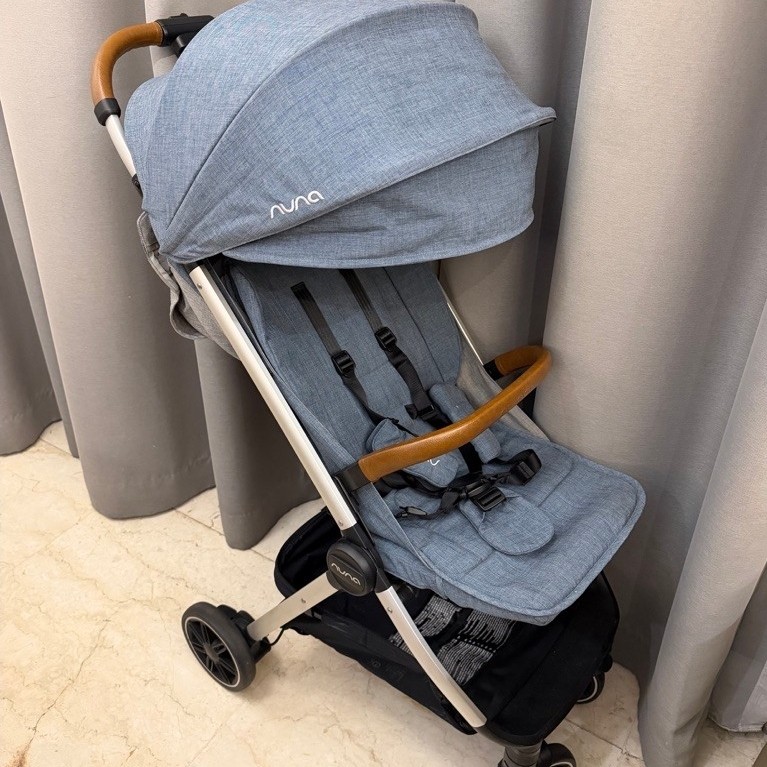 Preloved Nuna Trvl Stroller