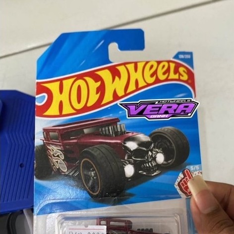 Hotwheels Bone Shaker