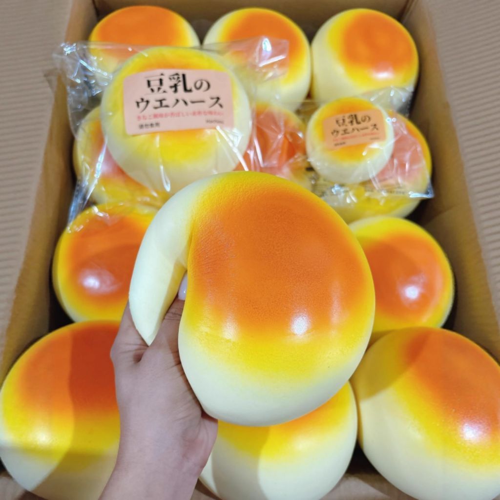 Squishy Original Slow Rising Soft Wangi Squishy Viral [Squishy Box id]