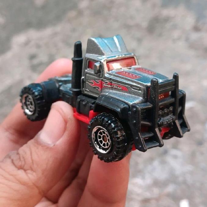 DIECAST LOOSE MATCHBOX LOOSE MATCHBOX TORQUE TITAN