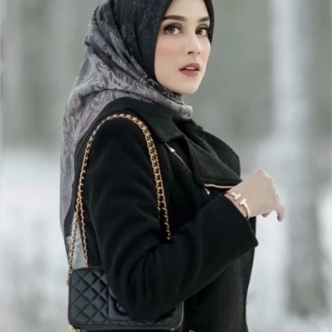 buttonscarves frozen black produk sale whs as is