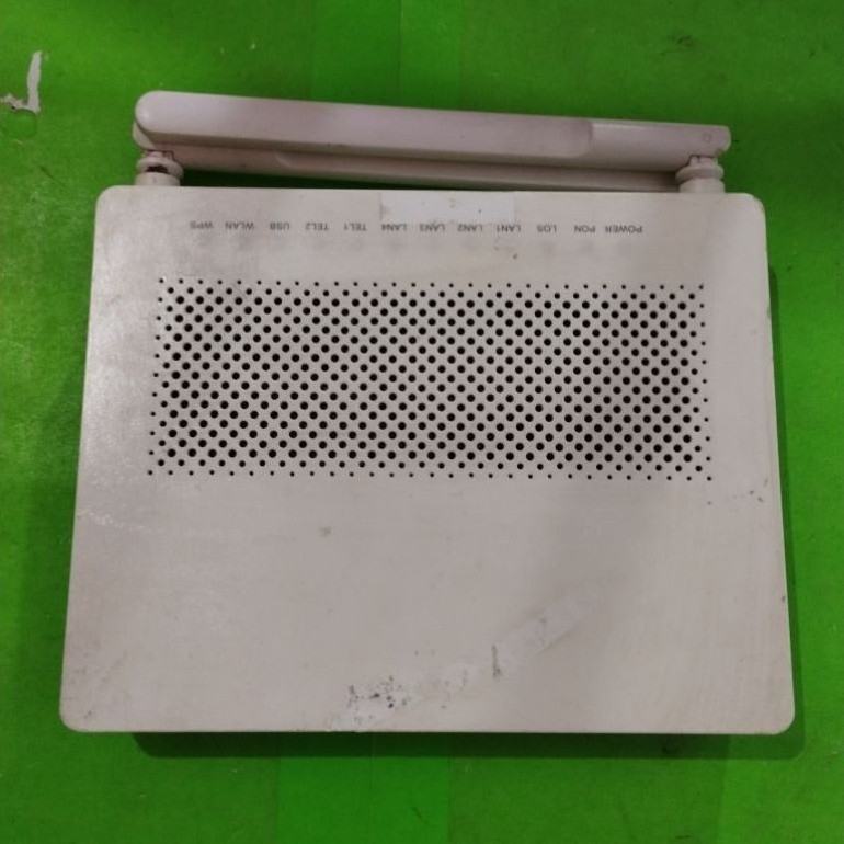 HUAWEI HG8245H XPON TERMINAL ROUTER WIRELESS