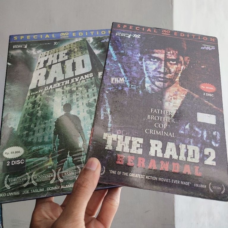 DVD Original The Raid 1 & The Raid 2 Berandal (Jual Sepaket)