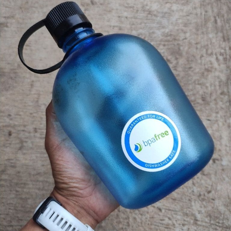 Nalgene bottle 32oz oasis canteen