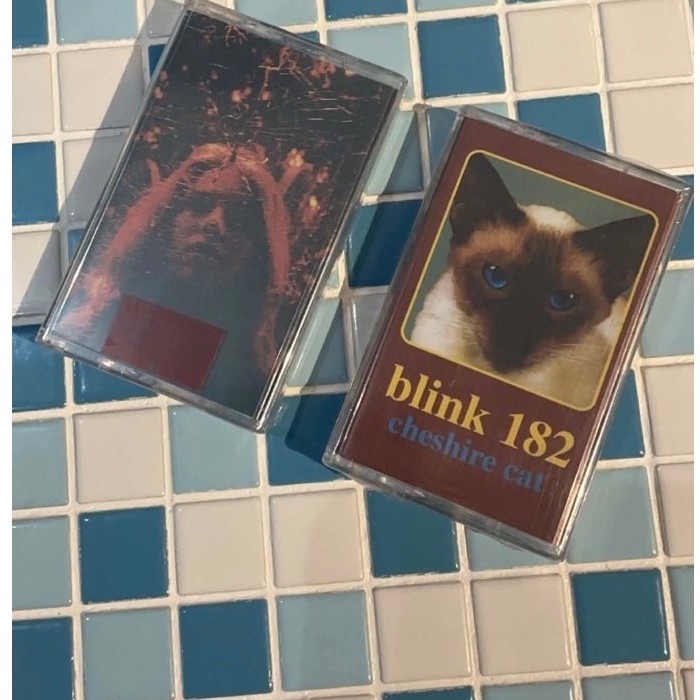 kaset turnover & blink by request