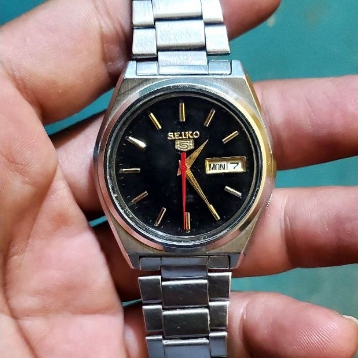 Seiko 5 automatic kaliber 7009