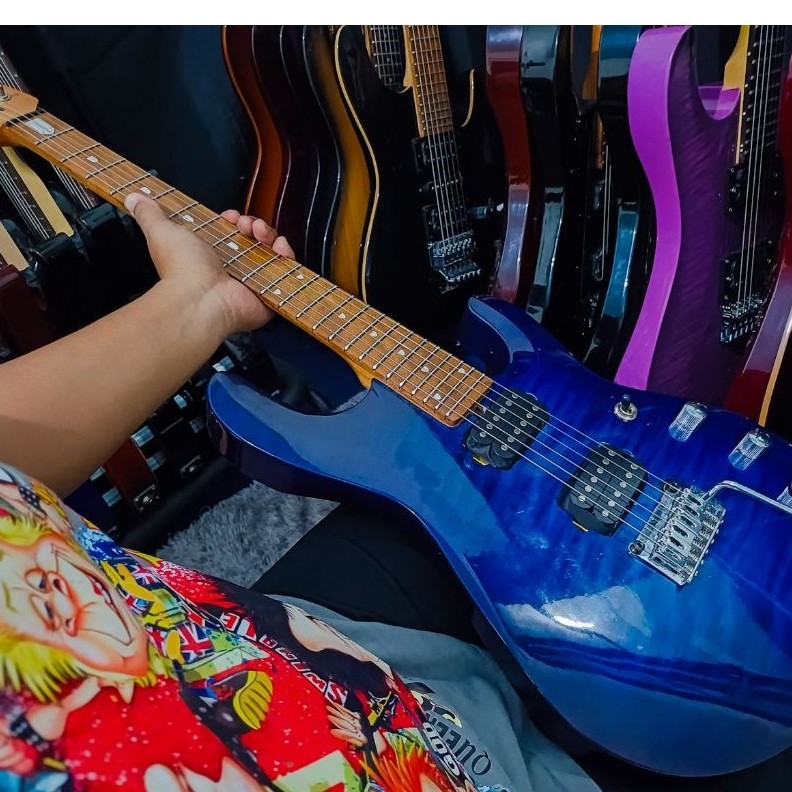 Gitar Elektrik Musicman Jp