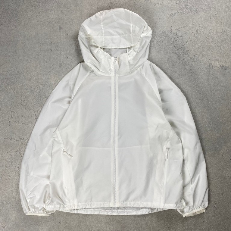 Uniqlo UV Protection Lightweight Jacket