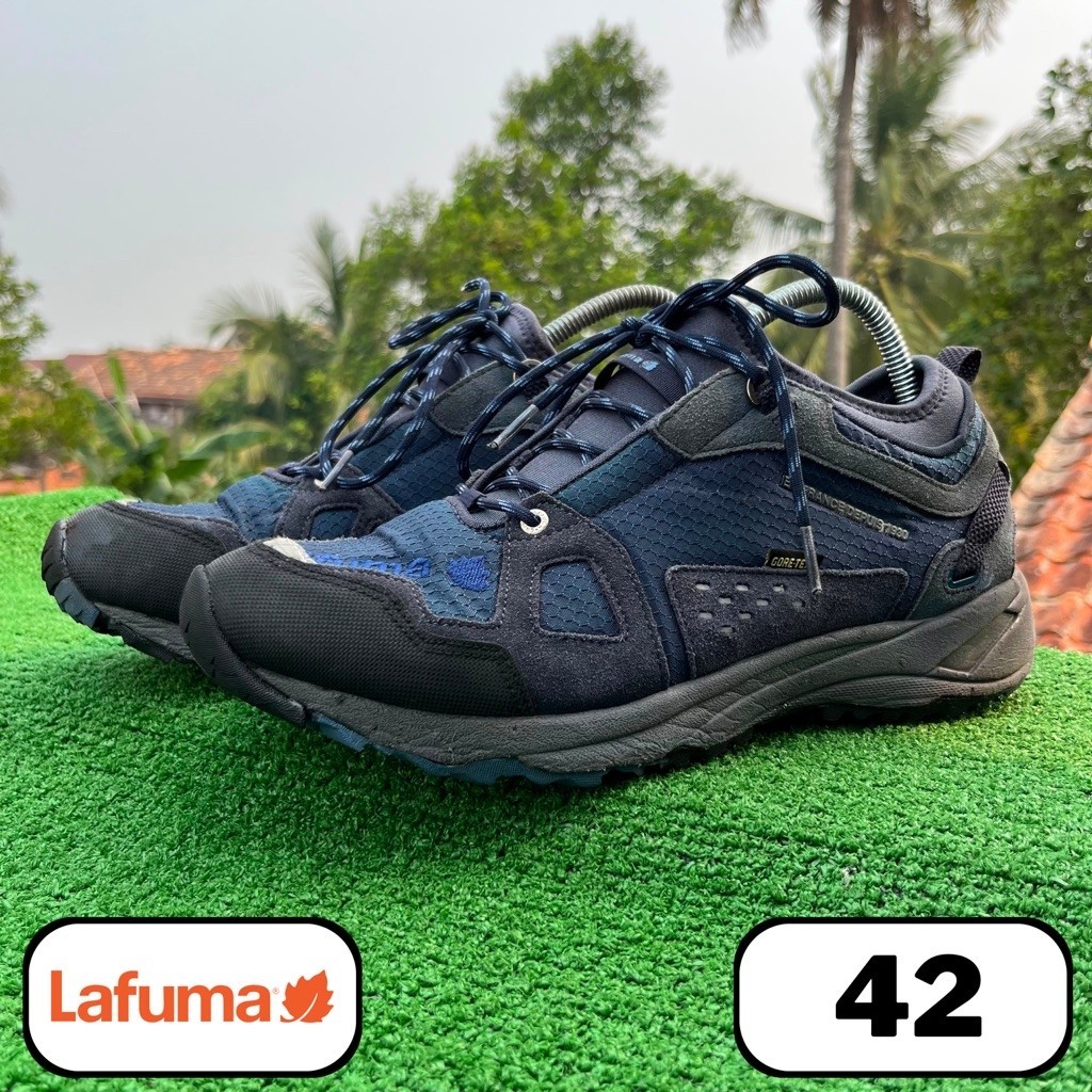 sepatu gunung Lafuma Low Navy Gtx 42