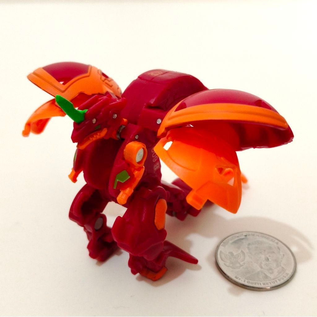 Figur Bakugan Pyrus Hyper Dragonoid DX – Mini Figure Original Color Like New +Bonus