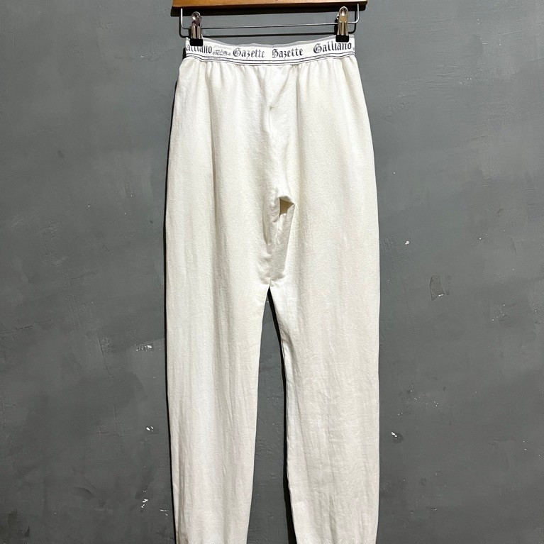 JOHN GALLIANO ISSEY MARGIELA MMY YOHJI KAPITAL VISVIM RAFSIMONS VIVIENNE