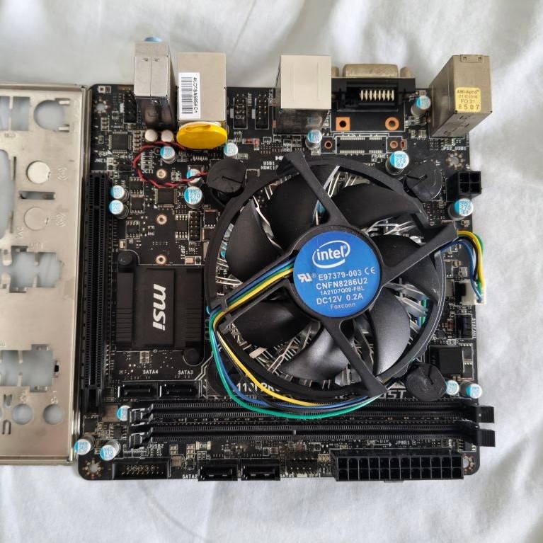 MSI H110I PRO Mini ITX + Intel i5 6500 RUSAK