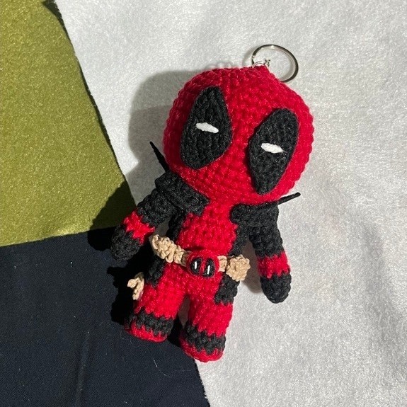 Boneka Rajut Deadpool Marvel: Deadpool Amigurumi Gantungan