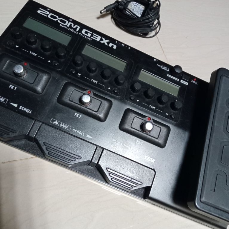 Efek Gitar Zoom G3xn