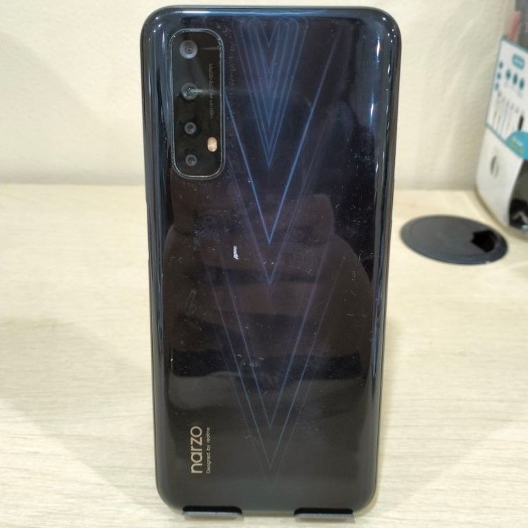 Handphone Realme Narzo 20 Pro Ram 8 128GB(Batangan, Tanpa Charger)