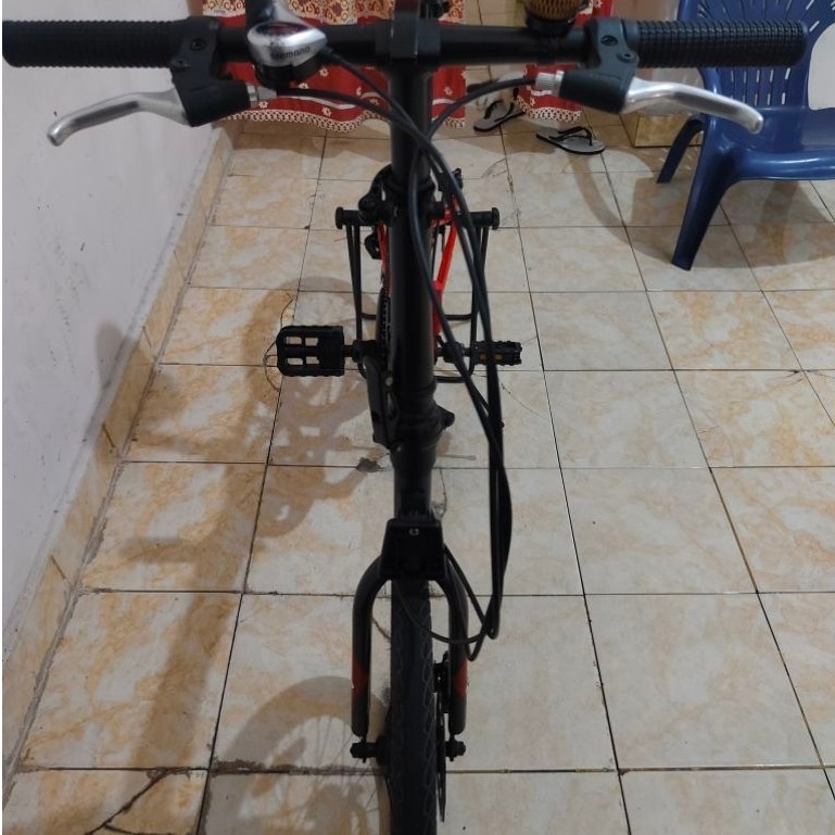 Sepeda Lipat Element Police Texas Alloy 20" (bekas pakai)