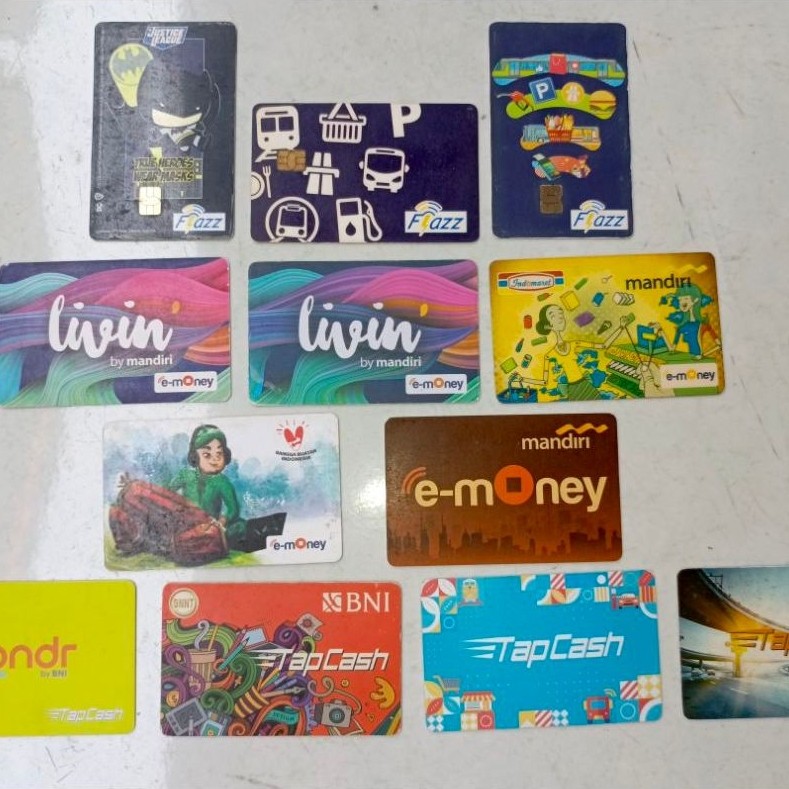 Flazz Gen 2, E-money, Tap Cash BNI, dan Kartu Kereta (bekas pakai)